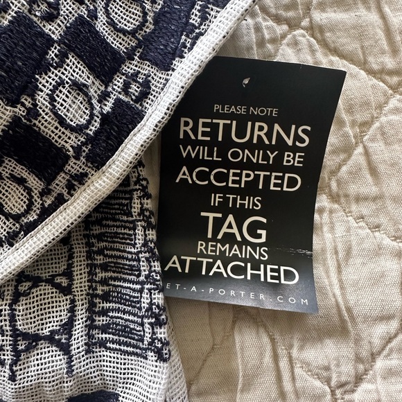 Fabulous mesh Michael Kors beach cover up with signature chain ties - Picture 8 of 9